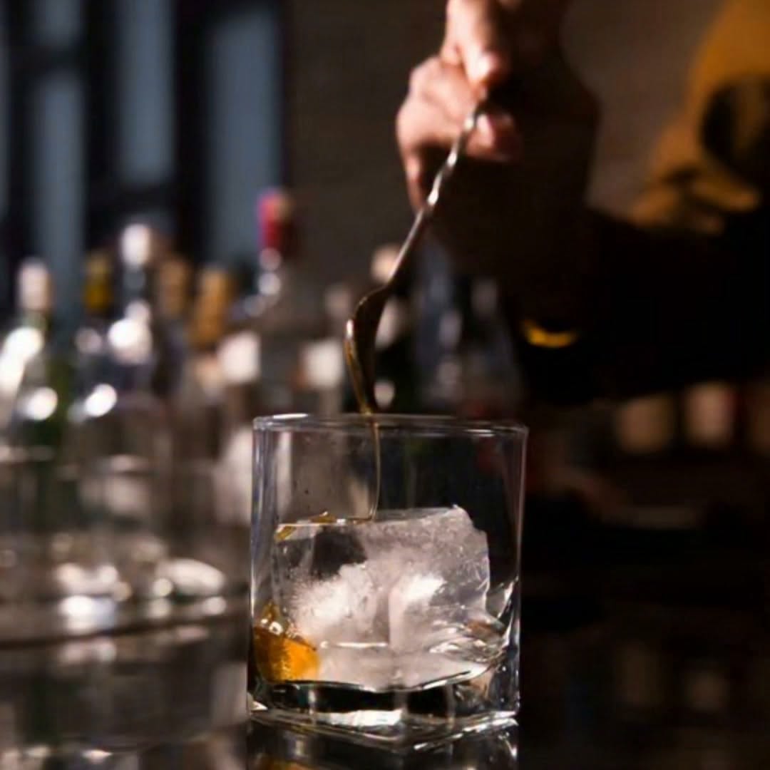 The Voice Sessions — Live Music & Cocktails